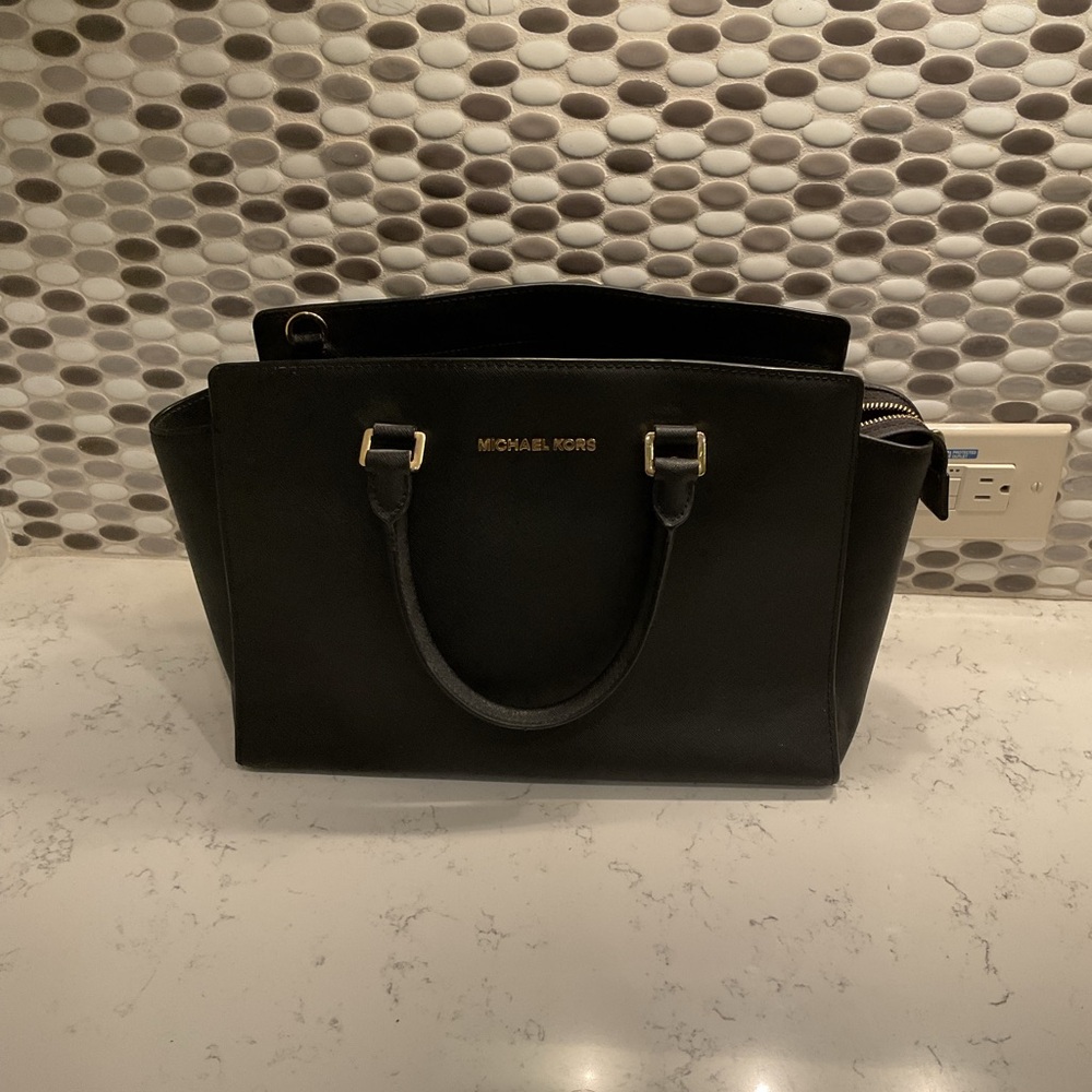 Michael Kors Black Satchel Bag Sleek Structured Design